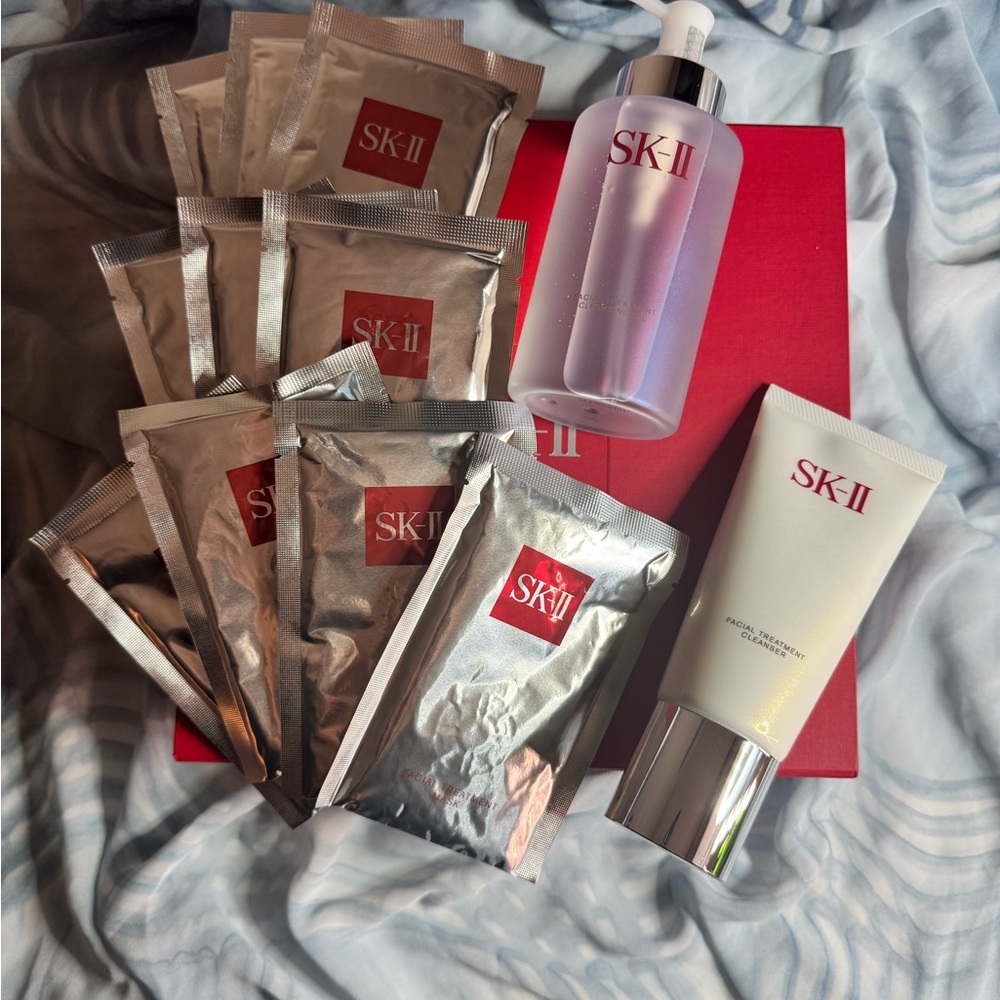 SK-II Skincare Cleansing Oil, Cleanser and 10 treatment masks.